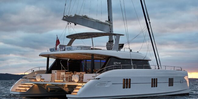Sunreef Yacht Charters